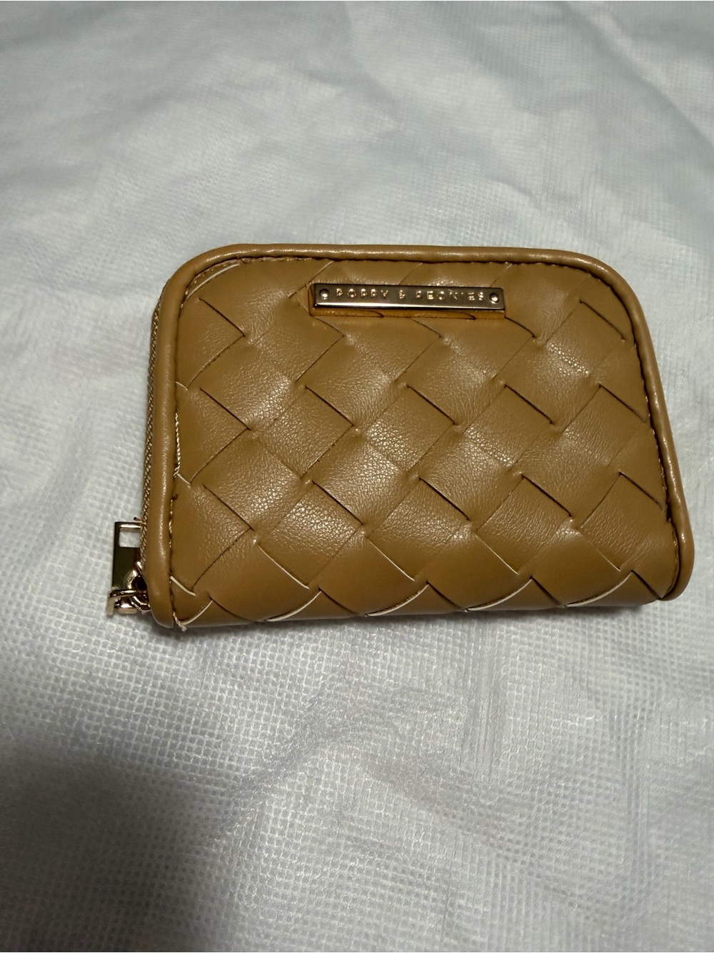 Poppy & Peonies Tan Woven Zip Card Wallet